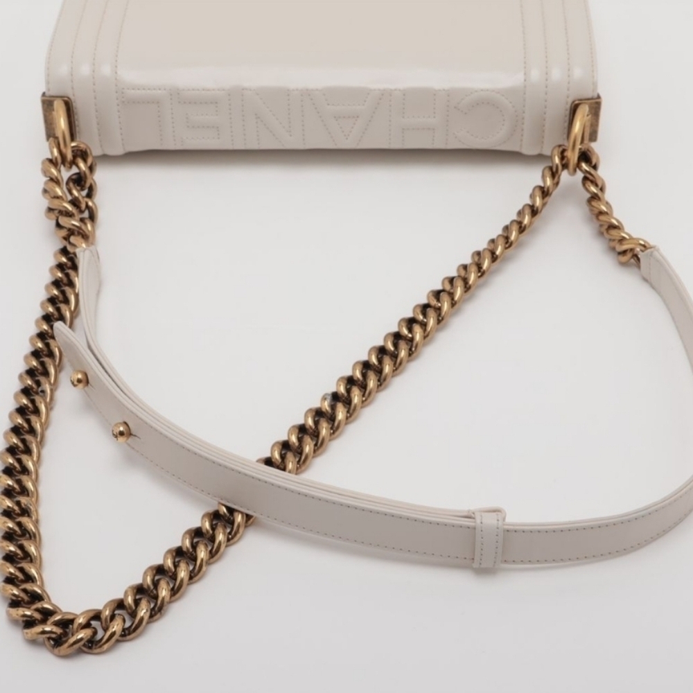 Authentic Chanel BOY 25 Chain Shoulder Bag Gold Metal Fittings - Picture 9 of 12